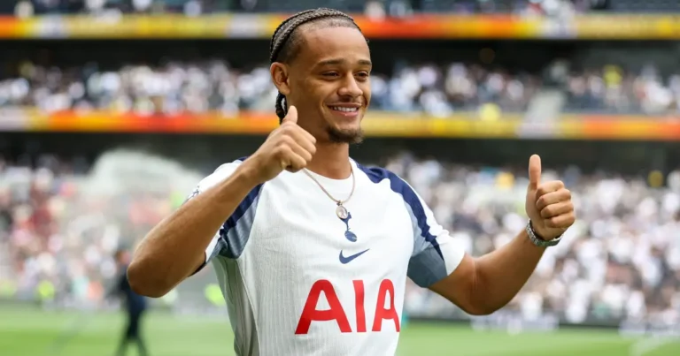 ടോട്ടൻഹാം താരം സാവി സിമൺസിനെ സ്വന്തമാക്കാൻ ബാഴ്‌സലോണ; രംഗത്ത് ഗലാറ്റസറെയും