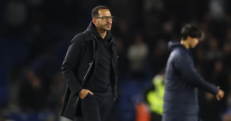 ചെൽസിയുടെ പ്രകടനത്തെ വിമർശിച്ച് മുൻ താരം ടിം ഷെർവുഡ്; റോസീനിയറുടെ തന്ത്രങ്ങൾക്കും രൂക്ഷ വിമർശനം