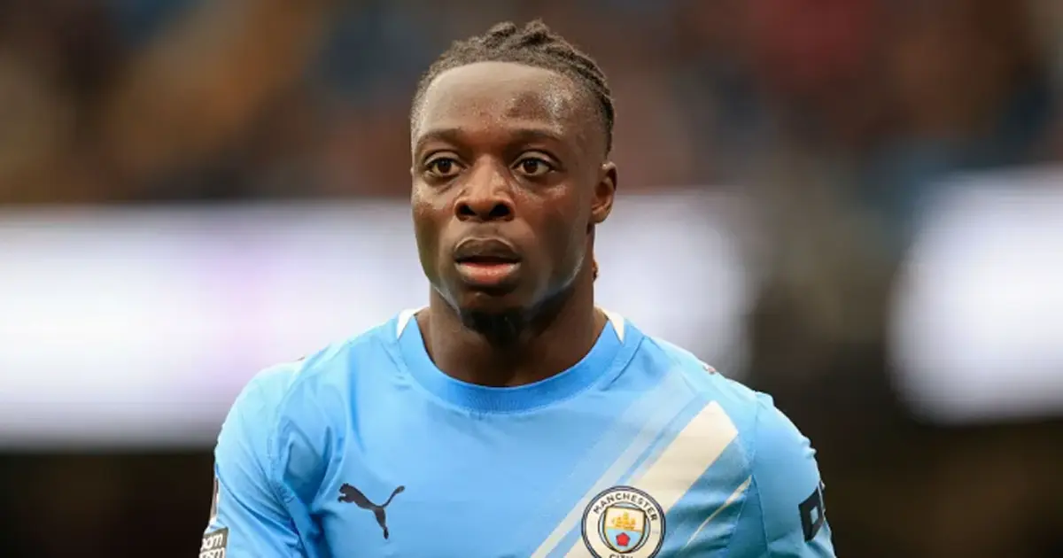 എളുപ്പത്തിൽ ഗോൾ നേടാൻ കഴിയുന്ന ഇടങ്ങളിൽ കൂടുതൽ ശ്രദ്ധ കേന്ദ്രീകരിക്കണം: ജെറമി ഡോകു