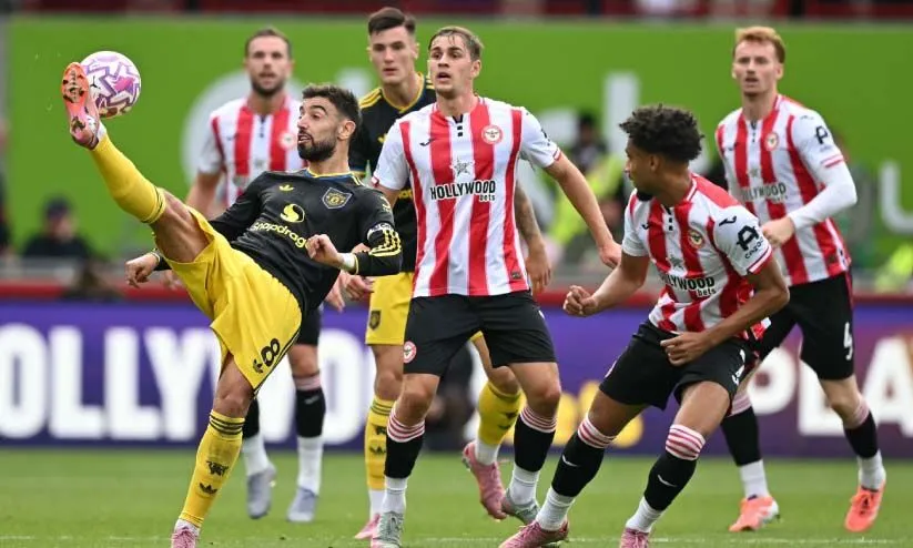 ബ്രെ​ന്റ്ഫോ​ർ​ഡി​നോ​ട് ക​ന​ത്ത തോ​ൽ​വിയേറ്റ് മാ​ഞ്ച​സ്റ്റ​ർ യു​നൈ​റ്റ​ഡ്; മു​ൻ ചാ​മ്പ്യ​ന്മാ​ർ വീ​ണ​ത് 1-3ന്