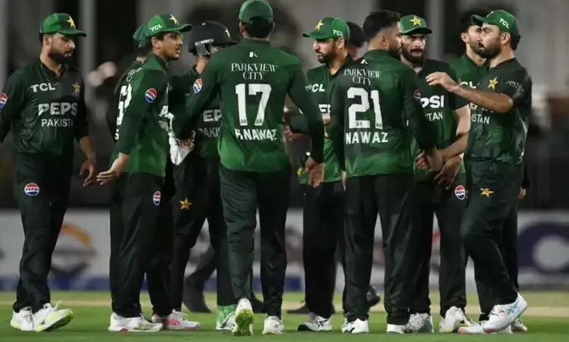 ഏഷ്യ കപ്പിൽ ഇന്ത്യയോട് നാണംകെട്ട തോൽവി; പാക് താരങ്ങളോട് ‘പ്രതികാരം’ ചെയ്ത് പി.സി.ബി