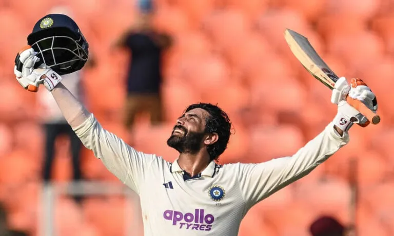 രവീന്ദ്ര ജദേജ ഇനി എലീറ്റ് ക്ലബിൽ; ടെസ്റ്റ് ക്രിക്കറ്റിലെ ഇന്ത്യൻ സിക്സ് ഹിറ്റർമാരിൽ നാലാമത്, മറികടന്നത് ധോണിയെ