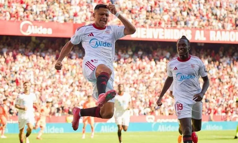 പ്രതിരോധം മറന്ന് ബാഴ്സലോണ; തകർപ്പൻ ജയത്തോടെ സെവിയ്യ; റയലിനും ജയം