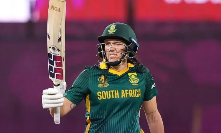 ത​സ്മി​ൻ ബ്രി​റ്റ്സിന് സെഞ്ച്വറി; വ​നി​ത ലോ​ക​ക​പ്പിൽ കിവികൾക്കെതിരെ പ്രോട്ടീസിന് ആ​റ് വി​ക്ക​റ്റ് ജ​യം