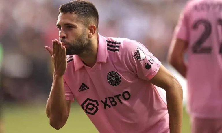 നന്ദി അതുല്ല്യമായ ആ കളിക്കാലത്തിന്; വിടവാങ്ങൽ പ്രഖ്യാപിച്ച് ജോർഡി ആൽബ