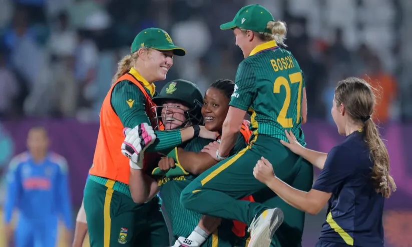 ഇന്ത്യക്ക് ആദ്യ തോൽവി; ദക്ഷിണാഫ്രിക്കക്ക് മൂന്ന് വിക്കറ്റ് ജയം