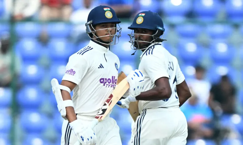 ജയ്സ്വാൾ 173*, സചിന്‍റെ നേട്ടത്തിനൊപ്പം; വിൻഡീസിനെതിരെ പിടിമുറുക്കി ഇന്ത്യ, രണ്ടിന് 318