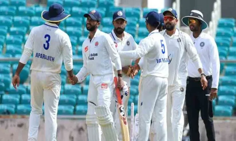 രഞ്ജി ട്രോഫി; കേരളം - മഹാരാഷ്ട്ര മത്സരം സമനിലയിൽ