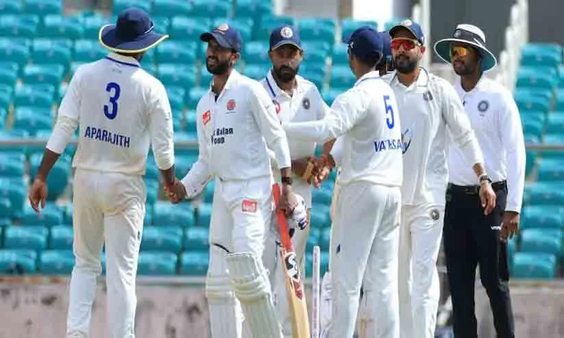 രഞ്ജി ട്രോഫി; കേരളം - മഹാരാഷ്ട്ര മത്സരം സമനിലയിൽ