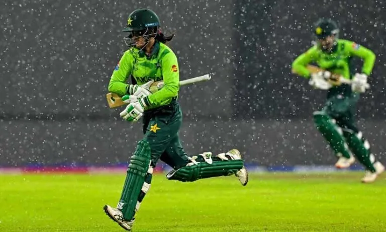 നാല് തോൽവി; മൂന്ന് കളി മഴയെടുത്തു; സമ്പൂർണ തോൽവിയായി പാകിസ്താൻ പെൺപട പുറത്ത്