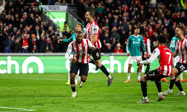 ചാമ്പ്യന്മാർക്ക് ഇതെന്തുപറ്റി? കളിമറന്ന് വീണ്ടും ലിവർപൂൾ, പ്രീമിയർ ലീഗിൽ നാലാം തോൽവി; ആറാം സ്ഥാനത്ത്