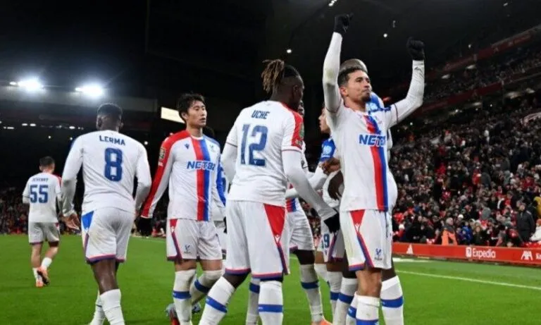 ക്രിസ്റ്റൽ പാലസിനോടും തോറ്റു, എതിരില്ലാത്ത മൂന്ന് ഗോളിന്; ലിവർപൂൾ ലീഗ് കപ്പിൽനിന്ന് പുറത്ത്