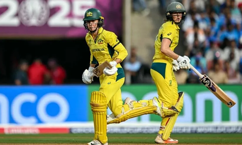 റൺമലക്കപ്പുറം ഇന്ത്യൻ വനിതകൾക്ക് ലോകകപ്പ് ഫൈനൽ, ഓസീസ് അടിച്ചുകൂട്ടിയത് 338 റൺസ്, ലിച്ച്ഫീൽഡിന് സെഞ്ച്വറി