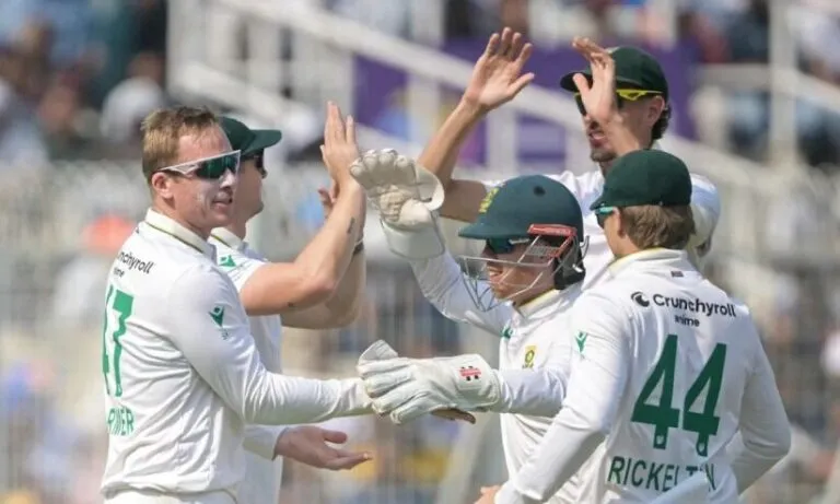 ജയ്സ്വാൾ 0, രാഹുൽ 1, പന്ത് 2; തകർന്നടിഞ്ഞ് ബാറ്റിങ് നിര, ലോക ചാമ്പ്യന്മാരോട് തോൽവിയേറ്റ് ടീം ഇന്ത്യ