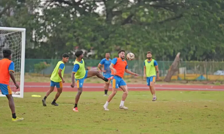 സൂപ്പർലീഗ് കേരള; ഇന്ന് വാരിയേഴ്സ്-ഫോഴ്‌സ മുഖാമുഖം