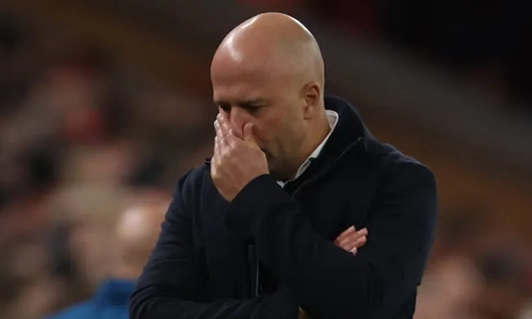 സ്ലോട്ടിന്റെ തലയുരുളുമോ? തോൽവിത്തുടർച്ചയിൽ തിരക്കിട്ട നടപടികൾക്ക് മാനേജ്മെന്റ്