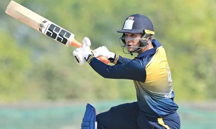 അടിയോടടി..12 പന്തിൽ 50*, 32 പന്തിൽ 100*..റെക്കോർഡുകൾ കടപുഴക്കിയ റണ്ണഭിഷേകം