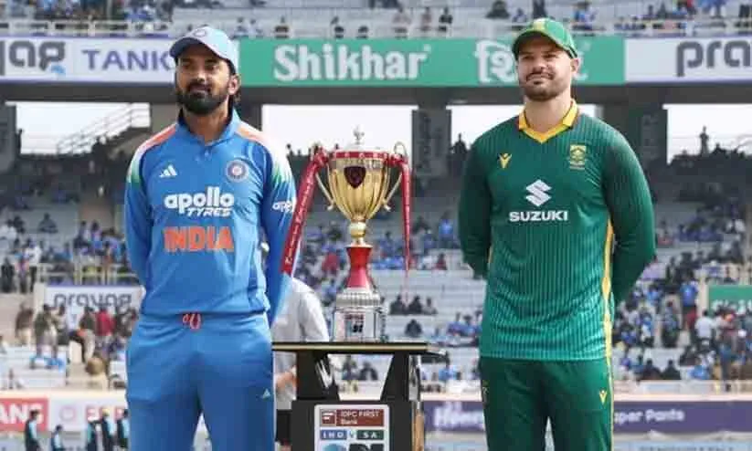 ആദ്യ ഏകദിനത്തിൽ ഇന്ത്യക്ക് ബാറ്റിങ്