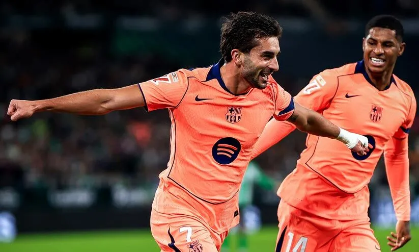 ഹാട്രിക്കുമായി ടോറസ് കയറിയിറങ്ങി; റയൽ ബെറ്റിസിനെ തരിപ്പണമാക്കി ബാഴ്സലോണ