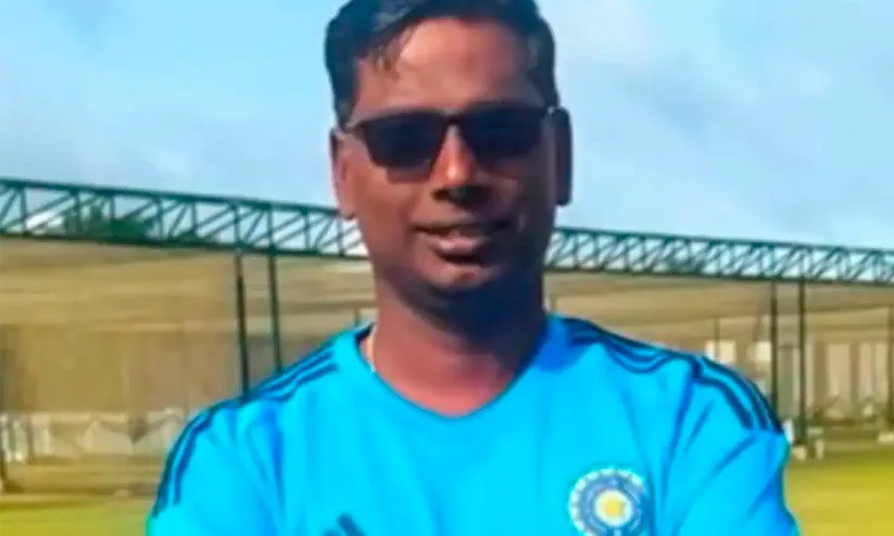 സയ്ദ് മുഷ്താഖ് ടീമിൽ ഇടം ലഭിച്ചില്ല; കോച്ചിനെ ക്രിക്കറ്റ് ബാറ്റുകൊണ്ട് തല്ലിച്ചതച്ച് താരങ്ങൾ; കളിക്കാർക്കെതിരെ വധശ്രമത്തിന് കേസ്