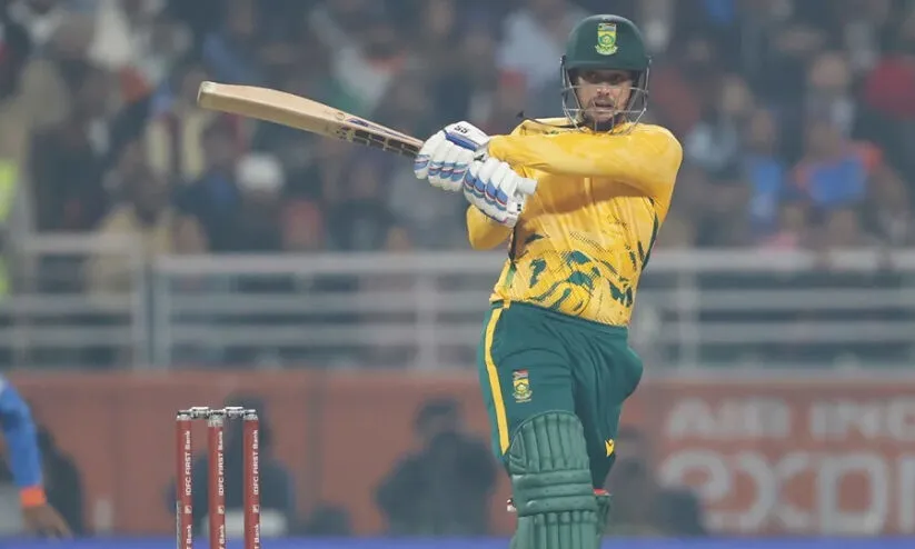 ഇന്ത്യക്ക് വിജയലക്ഷ്യം 214 റൺസ്; ക്വിന്റൺ ഡി കോക്കിന് 46 പന്തിൽ 90 റൺസ്