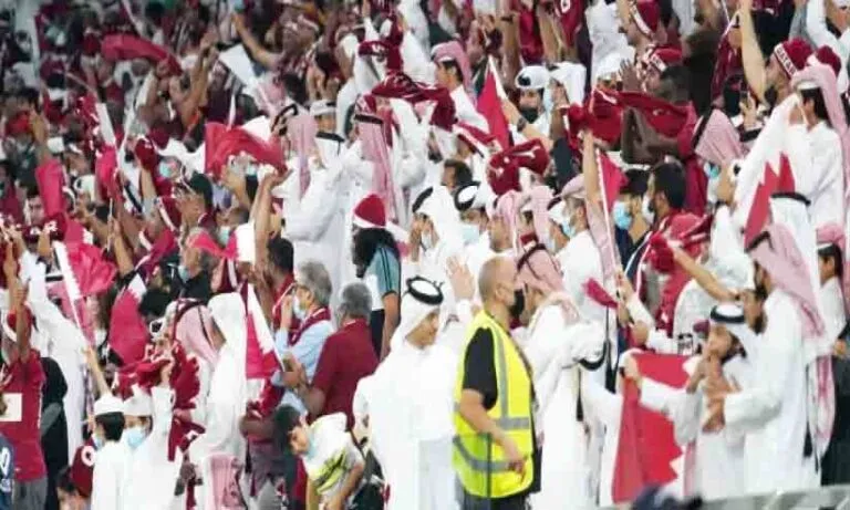 അ​റ​ബ് ഫു​ട്‌​ബാ​ളി​ന്റെ വ​സ​ന്തം; ഖ​ത്ത​റി​ലെ പു​ല്‍മൈ​താ​ന​ങ്ങ​ളി​ല്‍ ആ​വേ​ശ​പ്പൂ​രം