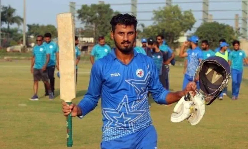 32 പന്തിൽ സെഞ്ച്വറി; വൈഭവിനെ വെല്ലുന്ന വെടിക്കെട്ടുമായി സഹതാരം, സകീബുൽ ഗനിക്ക് റെക്കോഡ്