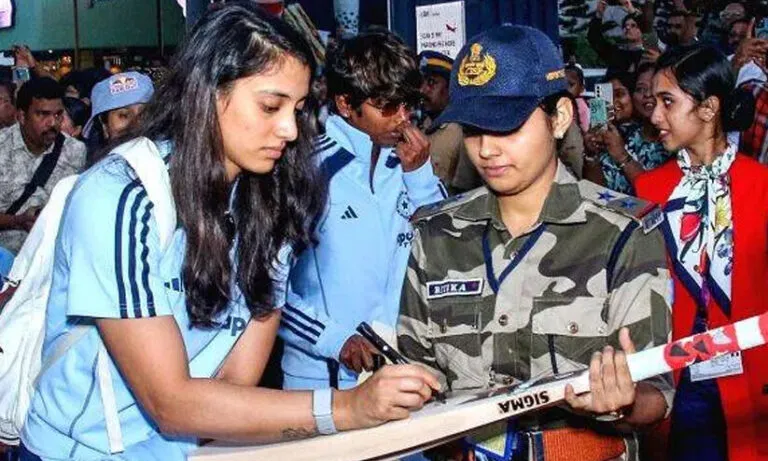 കാര്യവട്ടത്ത് ഇന്ന് ക്രിക്കറ്റ് പൂരം; പരമ്പര ലക്ഷ്യമിട്ട് ഇന്ത്യൻ വനിതകൾ, തിരിച്ചുവരാൻ ശ്രീലങ്ക