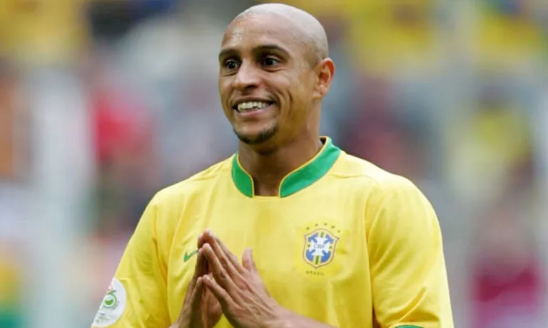 ബ്രസീൽ ഫുട്ബാൾ ഇതിഹാസം റോബർടോ കാർലോസിന് അടിയന്തര ഹൃദയ ശസ്ത്രക്രിയ