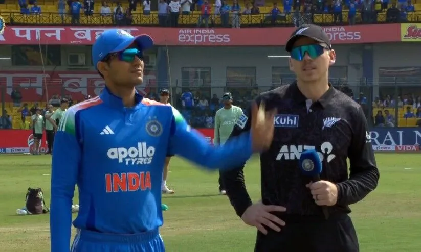 നിർണായക മത്സരത്തിൽ ഇന്ത്യക്ക് ടോസ്, ആദ്യം പന്തെറിയും; പ്രസിദ്ധിനു പകരം അർഷ്ദീപ് ഇലവനിൽ