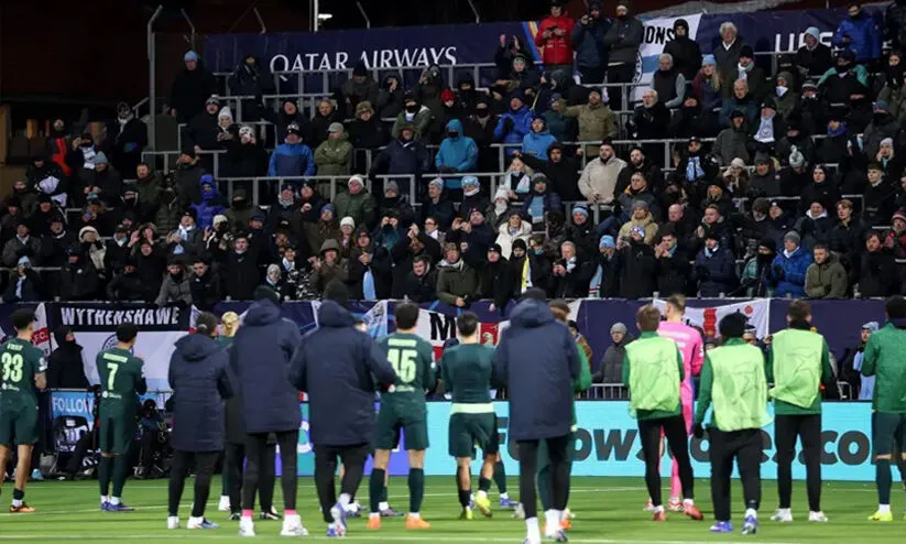 തോറ്റതിൽ സോറി; ഇതാ ​പൈസ - ഞെട്ടിക്കുന്ന പരാജയത്തിനു പിന്നാലെ ആരാധകർക്ക് ടിക്കറ്റ്തുക തിരികെ നൽകാൻ മാഞ്ചസ്റ്റർ സിറ്റി