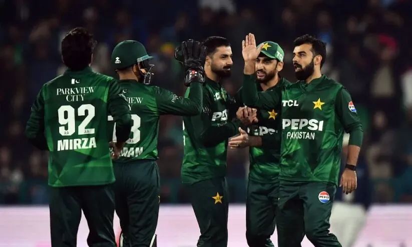 എട്ട് വർഷത്തിനിടെ ഓസീസിനെതിരെ പാകിസ്താന് ടി20 വിജയം; എന്നിട്ടും ട്രോൾ ഏറ്റുവാങ്ങി ബാബർ