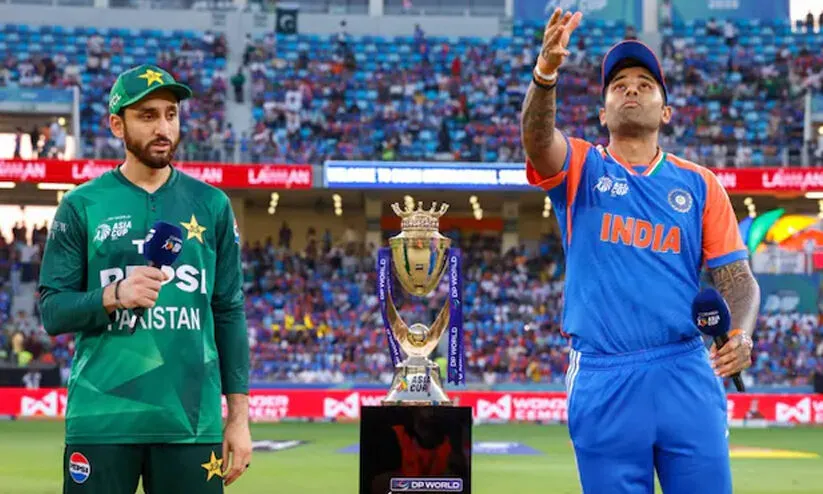 ട്വന്റി20 ലോകകപ്പിൽ ഇന്ത്യക്കെതിരെ പാകിസ്താൻ കളിക്കില്ല; ബംഗ്ലാദേശിനോടുള്ള ഐക്യാദാർഢ്യമെന്ന് പി.സി.ബി