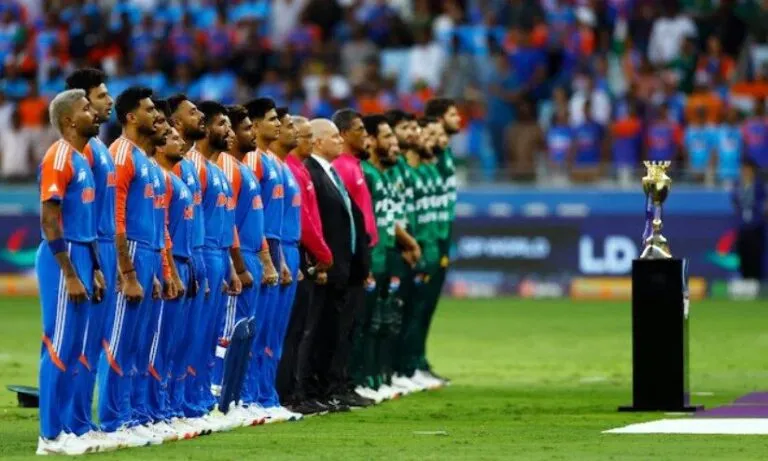 ഒടുവിൽ തീ​ർ​പ്പാ​ക്കി​സ്താ​ൻ; ഇന്ത്യയുമായി കളിക്കാൻ പാകിസ്താൻ സർക്കാറിന്‍റെ അനുമതി