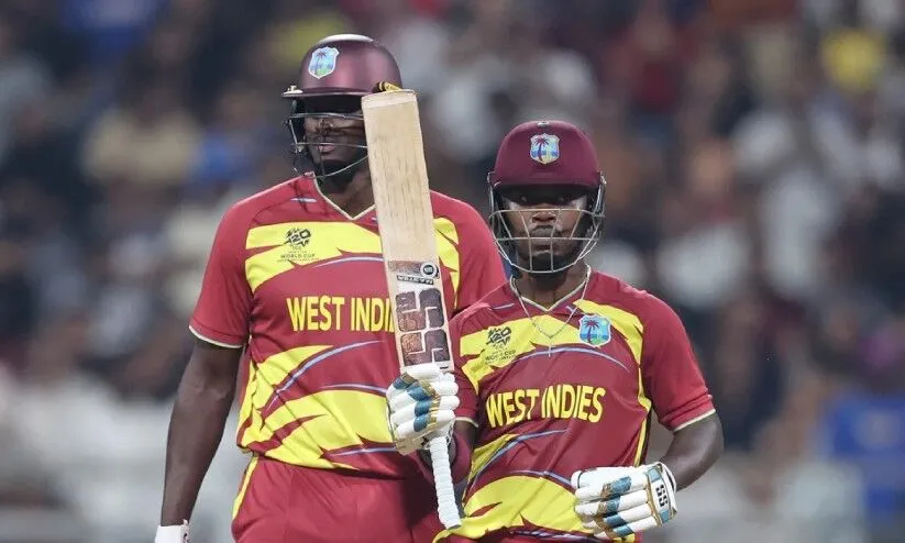 റുഥർഫോഡിന്‍റെ പവർ ഹിറ്റിൽ തകർന്ന് ഇംഗ്ലണ്ട്; വിൻഡീസിന് 30 റൺസിന്‍റെ ജയം