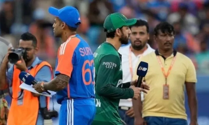 ഹസ്തദാനത്തിന് തയാറെന്ന് പാക് ക്യാപ്റ്റൻ, ടോസ് സമയത്ത് കാണാമെന്ന് സൂര്യ; അഭിഷേക് കളിച്ചേക്കുമെന്നും ഇന്ത്യൻ ക്യാപ്റ്റൻ