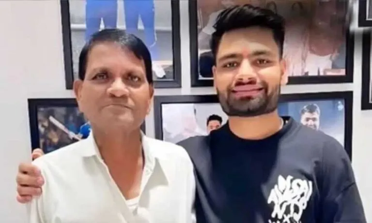 പിതാവിന്റെ അന്ത്യകർമങ്ങൾ പൂർത്തിയാക്കി റിങ്കു സിങ് ടീമിനൊപ്പം ചേർന്നു, ഇന്ത്യക്ക് നാളെ നിർണായകം