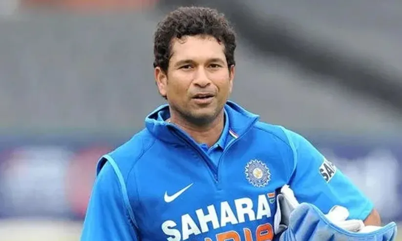 ‘സചിനെ ടീമിൽനിന്ന് പുറത്താക്കാൻ ബി.സി.സി.ഐ ആലോചിച്ചു, വിവരമറിഞ്ഞ താരം ഞെട്ടിത്തരിച്ചു’; വെളിപ്പെടുത്തലുമായി മുൻ ബി.സി.സി.ഐ സെലക്ടർ