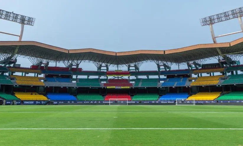 പതിറ്റാണ്ടിന് ശേഷം കൊച്ചിയിലേക്ക് ബ്ലൂ ടൈഗേഴ്സ്; 31ന് ഇന്ത്യ Vs ഹോങ്കോങ്