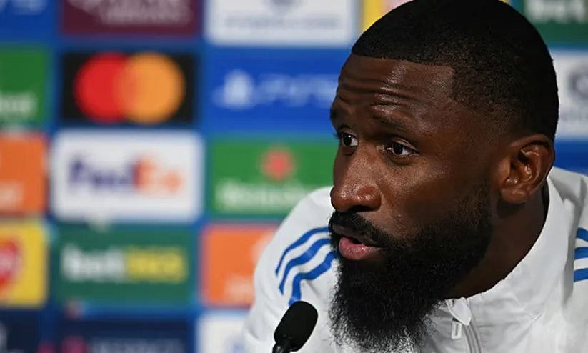 ‘റമദാൻ, റമദാൻ...’; വാർത്തസമ്മേളനത്തിനിടെ നിസ്കരിക്കാനായി ഇറങ്ങിയോടി റുഡിഗർ; വൈറലായി വിഡിയോ