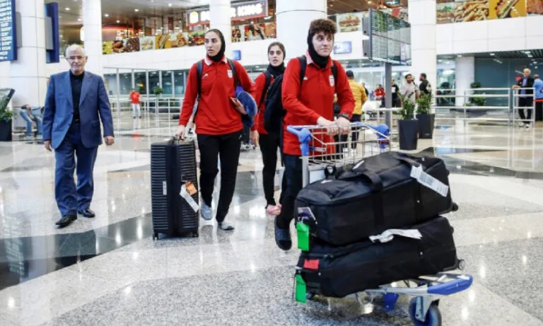 ഇറാൻ വനിത ഫുട്ബാൾ ടീമിലെ ആറുപേർ തിരിച്ചെത്തി