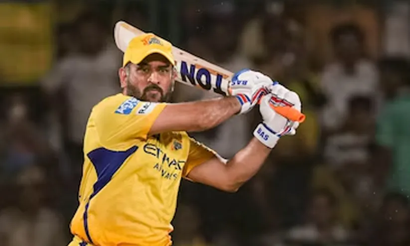 ചെന്നൈ സൂപ്പർ കിങ്സിന്‍റെ ആദ്യ മത്സരങ്ങൾ ധോണിക്ക് നഷ്ടമാകും, സഞ്ജു സാംസൺ കീപ്പറാകും...