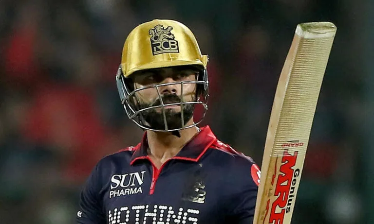 കോഹ്ലി പടനയിച്ചപ്പോൾ പിറന്നത് ചരിത്രം! രോഹിത്തിന്‍റെ റെക്കോഡ് ഇനി പഴങ്കഥ, ഐ.പി.എല്ലിൽ ആദ്യം...