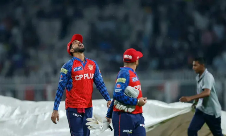 ഈഡനിൽ മഴ കളിച്ചു; കൊൽക്കത്ത-പഞ്ചാബ് മത്സരം ഉപേക്ഷിച്ചു