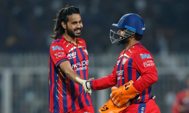 ഐ.പി.എല്ലിൽ കൊൽക്കത്തക്കെതിരെ ലഖ്നോവിന് 182 റൺസ് വിജയലക്ഷ്യം