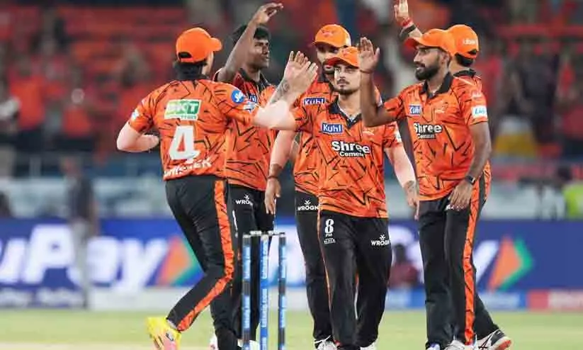 ബാറ്റിങ്ങിൽ അഭിഷേക്, ബൗളിങ്ങിൽ മലിംഗ; ഡൽഹിയെ തകർത്ത് ഹൈദരാബാദ്