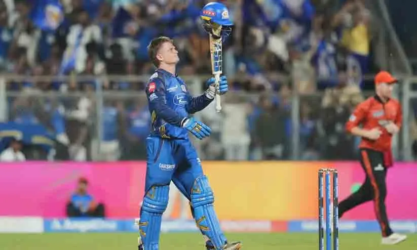 വാംഖഡെയിൽ റിക്കിൾട്ടൺ ഷോ; ഹൈദരാബാദിനെതിരെ മുംബൈക്ക് കൂറ്റൻ സ്കോർ