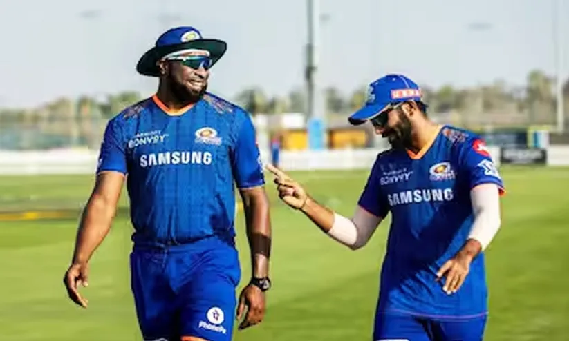 ബുംറക്ക് ഇത് മോശം സീസൺ! ഹൈദരാബാദിനെതിരായ തകർച്ചക്ക് പിന്നാലെ പൊള്ളാർഡ് പറയുന്നു...