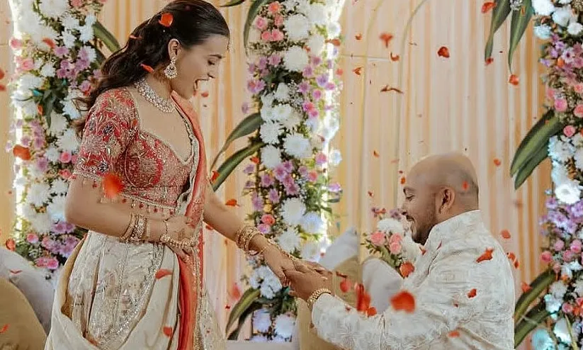'ഭാവി ലക്ഷ്യങ്ങളും സാഹചര്യങ്ങളും വ്യത്യസ്തം'; പൃഥ്വി ഷായുമായി വേർപിരിയൽ പ്രഖ്യാപിച്ച് നടി ആകൃതി