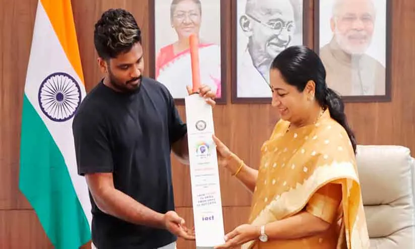 ബ്രാൻഡ് അംബാസഡറായി സഞ്ജു സാംസൺ; പ്രഖ്യപിച്ചത് ഡൽഹി മുഖ്യമന്ത്രി രേഖ ഗുപ്ത